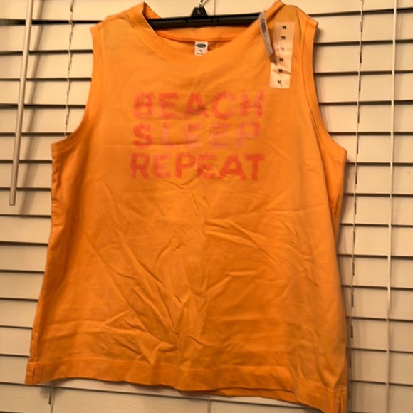 Old Navy Tops - Womens Sleeveless Workout Top